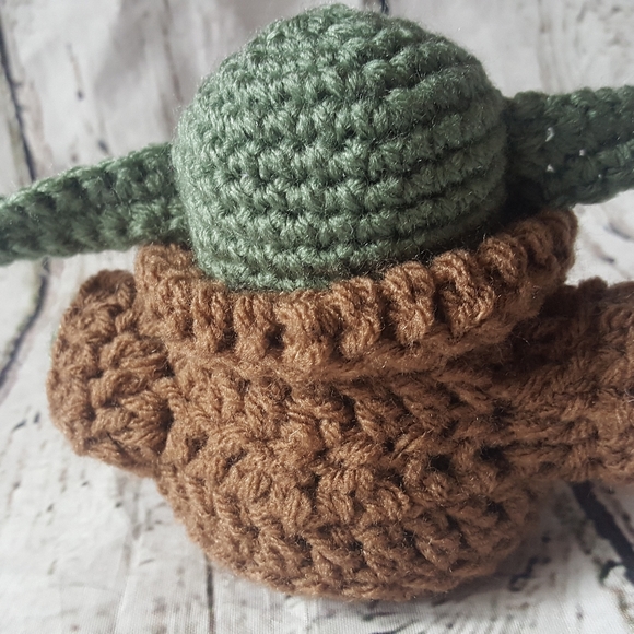 Crochet mini baby yoda - Picture 6 of 8